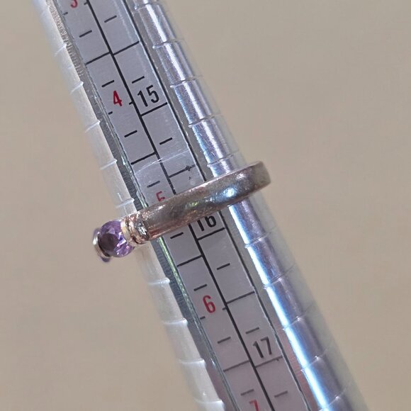 Vintage Oval Three Amethyst Purple Stone Gemstone Band Sterling Silver Ring SZ 5 - Picture 11 of 12